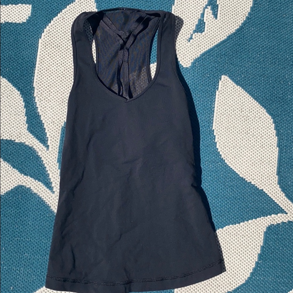 Lululemon tank